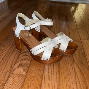 Madden Girl chunky wooden sandal sz 8.5